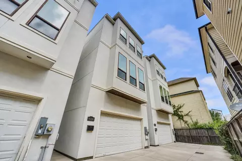 5526 Darling St #C, Houston, TX 77007