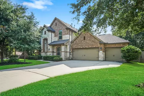 107 Jordans Pl, Montgomery, TX 77316