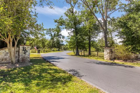 119 Heritage Trl, Bellville, TX 77418