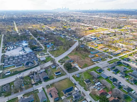 7902 Pointer St, Houston, TX 77016 photo 21