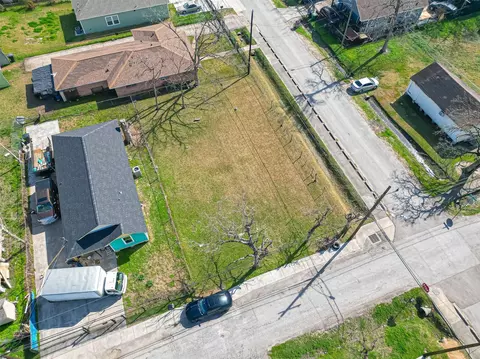 7902 Pointer St, Houston, TX 77016 photo 12
