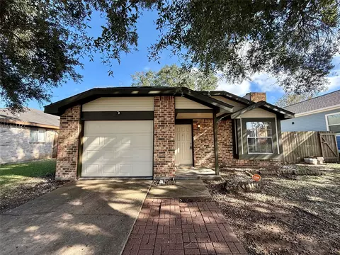 4411 Rattan Ave, Bay City, TX 77414