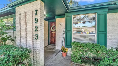 7923 Sharpview Dr, Houston, TX 77036 photo 1