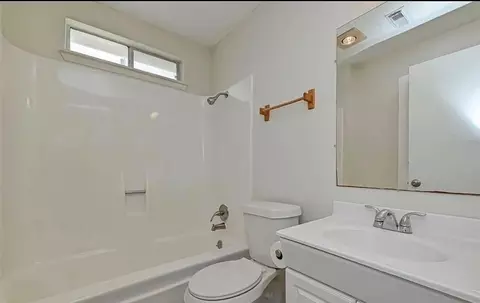 4222 Sevan St, Bacliff, TX 77518 photo 5