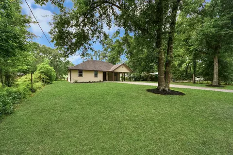 Exterior - 17820 Mcdonald Ct, Conroe, TX 77302 photo 3 of 11