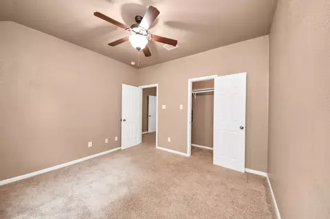 Bedroom - 17820 Mcdonald Ct, Conroe, TX 77302 photo 8 of 9