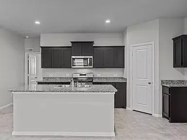 7703 Yellow Jacket Rd, Odessa, TX 79765