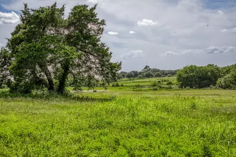 1518 Bluebonnet Ridge Dr, Chappell Hill, TX 77426