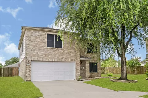 9226 Macmillan Ln, Houston, TX 77083