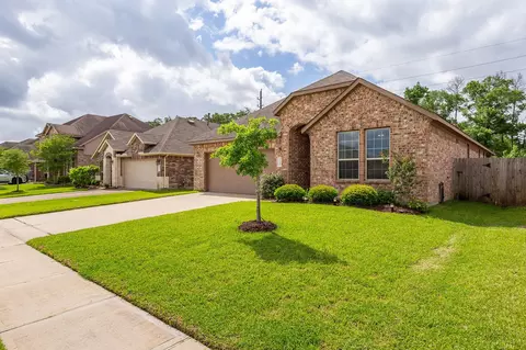 5611 Claymore Meadow Ln, Spring, TX 77389