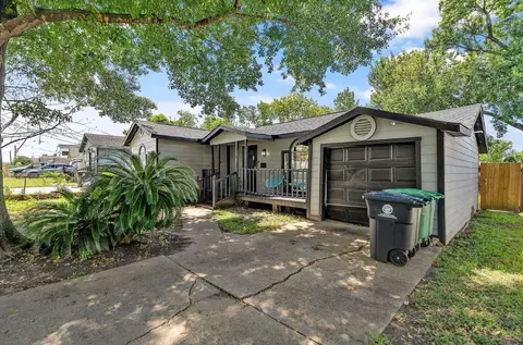 4414 Knoxville St, Houston, TX 77051