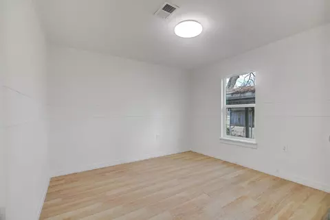 Bedroom - 158 E 7th St, Trinity, TX 75862 photo 3 of 6