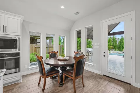 Dining - 343 Torrey Bloom Loop, Conroe, TX 77304 photo 2 of 2