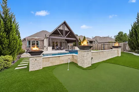 Exterior - 343 Torrey Bloom Loop, Conroe, TX 77304 photo 8 of 9