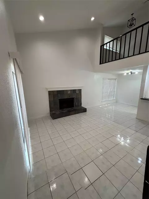 3602 Ocee St, Houston, TX 77063