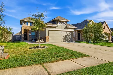 2930 Yaupon Grove Ln, Conroe, TX 77385