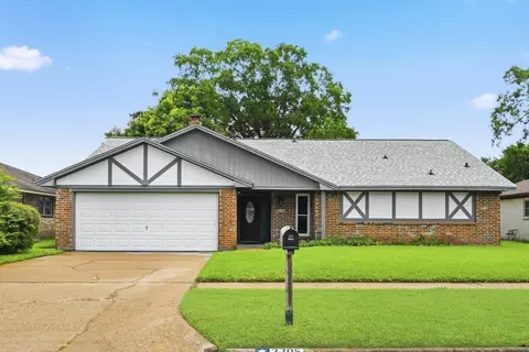 2705 Lufkin Ln, Deer Park, TX 77536