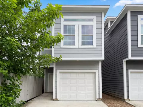 18803 Luminescent Ln, Spring, TX 77379