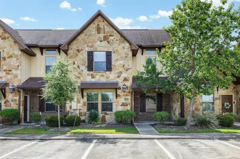 305 Capps Dr, College Station, TX 77845