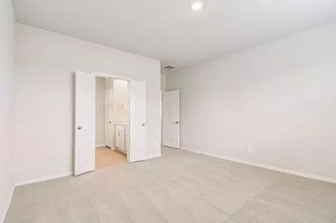 Bedroom - 14218 Granger Pointe Ln, Conroe, TX 77302 photo 4 of 8