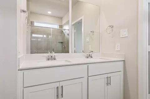 Bath - 14218 Granger Pointe Ln, Conroe, TX 77302 photo 1 of 2
