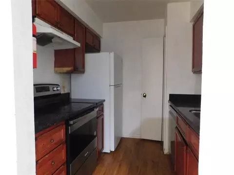 10211 Sugar Branch Dr #320, Houston, TX 77036