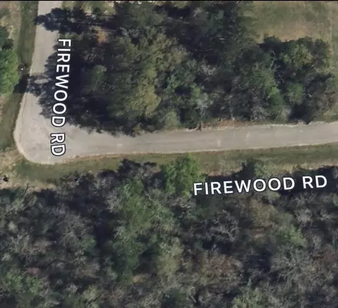 56 Firewood Rd, Huntsville, TX 77340