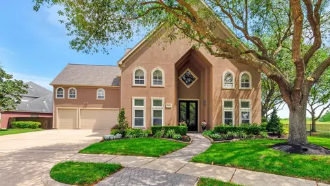 3806 Canyon Bluff Ct, Houston, TX 77059