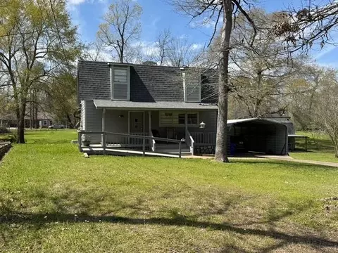 261 Laurel, Onalaska, TX 77360 photo 1