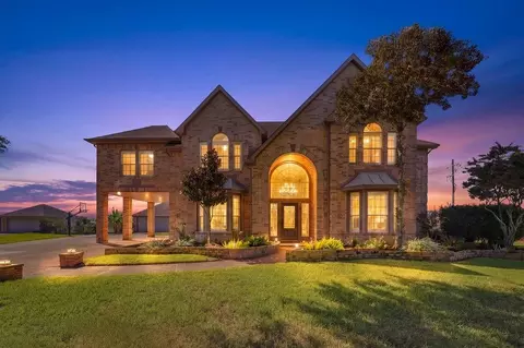3901 Olympia Springs Dr, League City, TX 77573