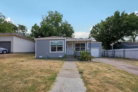 3455 W Boyce Ave, Fort Worth, TX 76133
