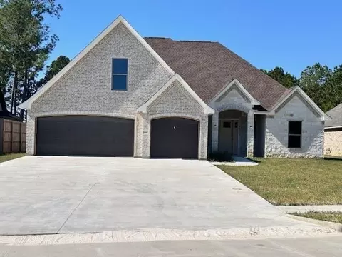 1980 Brenner Blvd, Lumberton, TX 77657