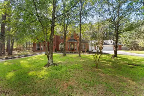 32803 Sunrise Dr, Magnolia, TX 77354