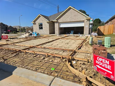 1439 Friendship Trl, Seabrook, TX 77586