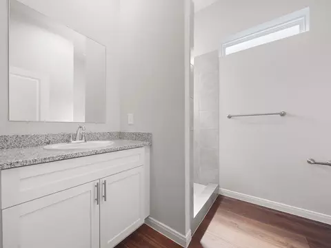 Bath - 18846 Elegance Ave, Spring, TX 77379 photo 2 of 3