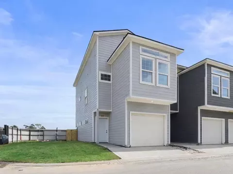 18846 Elegance Ave, Spring, TX 77379