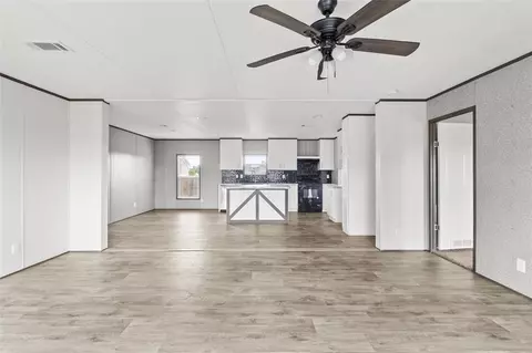 580 Rd 5814, Cleveland, TX 77327