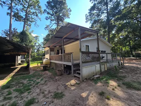 Exterior - 11404 Metts Rd, Conroe, TX 77306 photo 5 of 11