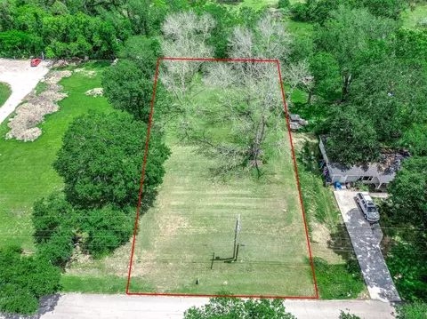 0 Krueger Dr, Dickinson, TX 77539