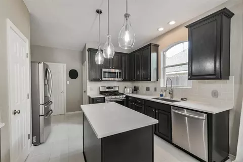 Kitchen - 2310 Marblecrest Ln, Spring, TX 77386 photo 2 of 6