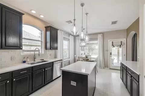Kitchen - 2310 Marblecrest Ln, Spring, TX 77386 photo 3 of 6