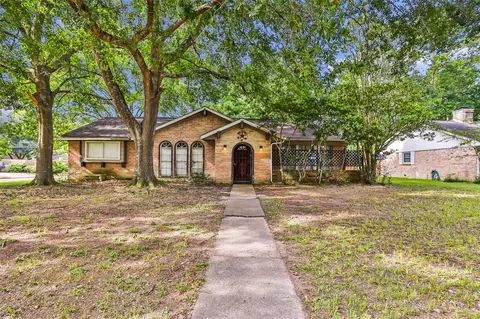 1770 Woodway Dr, Woodbranch, TX 77357