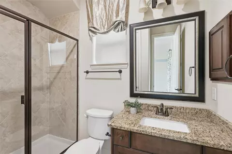 Bath - 31209 Wooded Glen Ln, Spring, TX 77386 photo 5 of 6