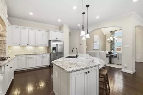 Kitchen - 31209 Wooded Glen Ln, Spring, TX 77386 photo 2 of 5