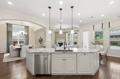 Kitchen - 31209 Wooded Glen Ln, Spring, TX 77386 photo 5 of 5