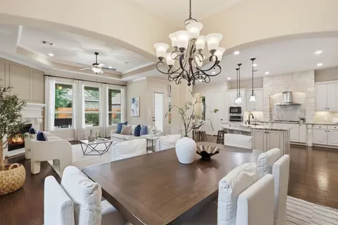 Dining - 31209 Wooded Glen Ln, Spring, TX 77386 photo 2 of 2