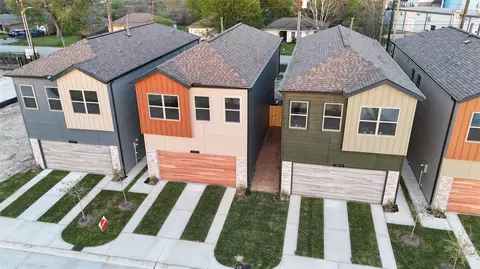 2804 Peacock Green Way, Houston, TX 77047