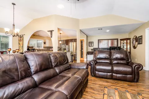 16210 Ridgegreen Dr, Houston, TX 77082