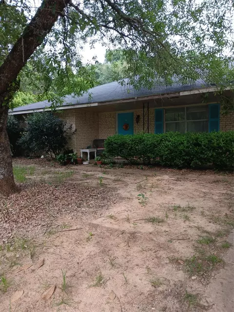 620 Sandy Lane Ln, Grapeland, TX 75844