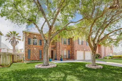 15415 Longhorn Cavern Dr, Sugar Land, TX 77498